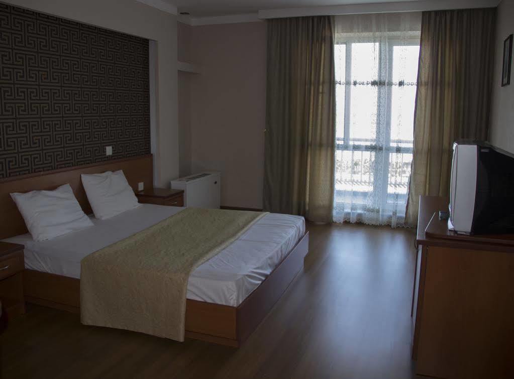 Af Hotel Aqua Park Family Resort Complex Новханы Экстерьер фото