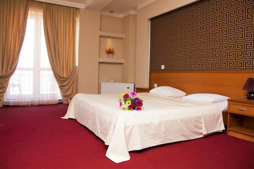 Af Hotel Aqua Park Family Resort Complex Новханы Экстерьер фото